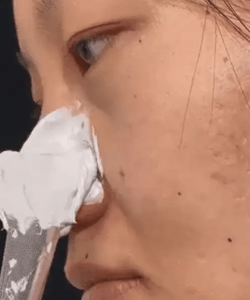 2024 NEW NIACINAMIDE PURIFYING WHITENING CLEANSER 🔥(BUY 3 GET 3 FREE)🔥